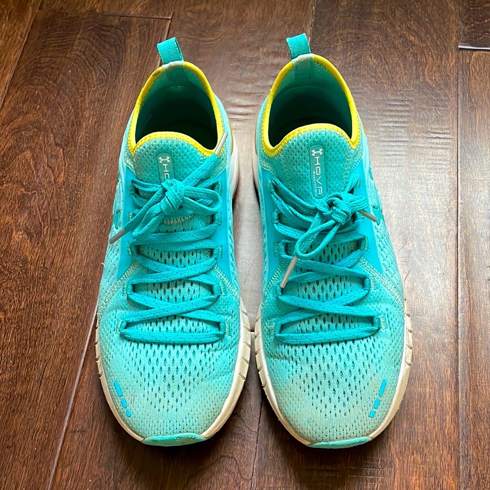 Women's UA HOVR™ Phantom Running Shoes